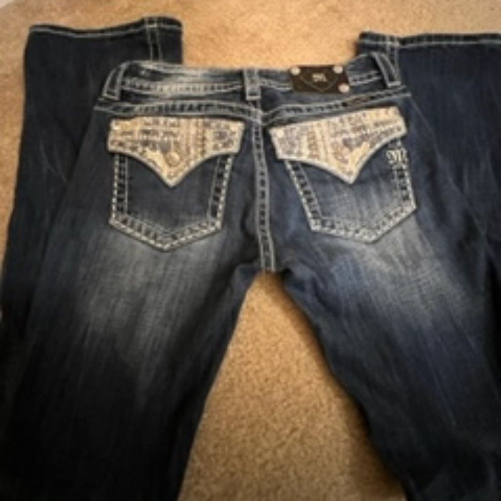 Miss Me women's jeans, signature boot, size 28